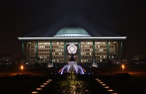 스포츠를 사랑하는 당신, 그런데 정치는 무관심?
