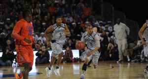 한냉요법을 사용하는 조지타운 대학교 운동부