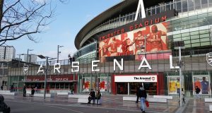 전 세계 축구장 중 최고 매출 경기장으로 에미레이츠 스타디움 선정