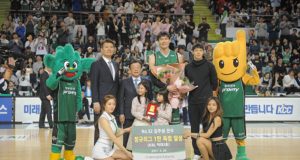 김주성, 1만 득점 대기록 수립