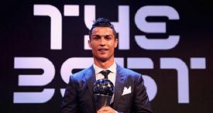 올해의 선수 나야 나! 호날두, 피파 올해의 선수상 2년 연속 석권