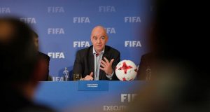 FIFA, 2022 카타르 월드컵 11월 개막 결정