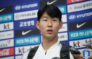 충격 받은 손흥민…대표팀 ‘멘탈코치’의 필요성 부각