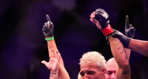 찰스 올리베이라의 챔피언 등극이 더욱 값진 이유