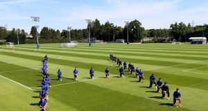 무릎 꿇기를 거부한 마르코스 알론소