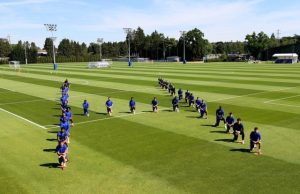 무릎 꿇기를 거부한 마르코스 알론소