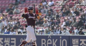 바람의 손자 이정후 900안타 대기록!