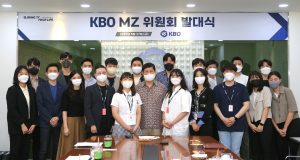 허구연 KBO 총재가 ‘쇼츠’를 언급한 이유