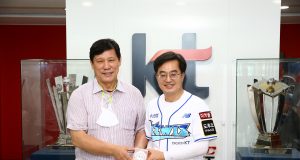 김동연 경기도지사, 허구연 KBO 총재와 경기도 야구 발전 방향 논의