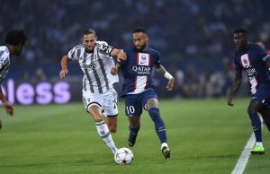 PSG vs 유벤투스 챔피언스리그 1차격돌 .. 네음메조합 출격대기