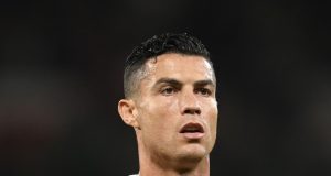 호날두, 결국 맨유와 결별… 상호 합의 계약 해지