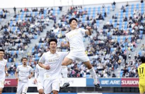 ‘멀티골’ 나상호, 득점 단독 선두… FC서울 2위 도약