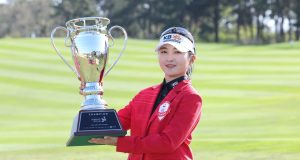 슈퍼 루키 이예원, KLPGA 개막전에서 첫 우승