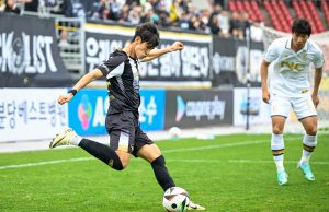 감독 교체 후 6경기 무패 질주 성남FC