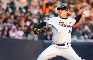 한화 류현진, 12년 만에 돌아온 청주 구장에서 보여준 완벽한 투구