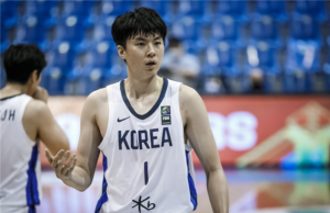 이현중, NBA 서머리그 첫 출전… 9분 57초 뛰며 2점·2리바운드 기록