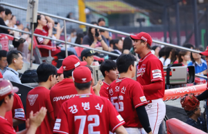 ‘가을야구 4,5위 쟁탈전’ , 두산의 4위 굳히기냐 SSG의 7연승이냐