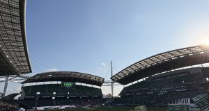 ‘한숨 나오는 전주성’, 무승 행진 이어가는 전북현대