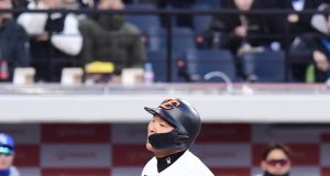 한화 신구장 첫 홈런의 주인, 김태연