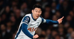 손흥민, 토트넘 ‘1년 연장’에 묶였다…뮌헨 이적 불발?