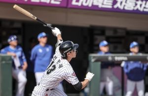 김태형 감독 분노의 벤클…롯데, 삼성전 스윕