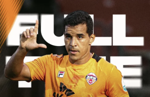 한 경기 4명 퇴장에 관중 난입까지… K리그에 남은 최악의 하루