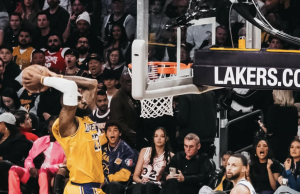 NBA, 애플 비전 프로로 본다…코트 한가운데서 경기 생생하게