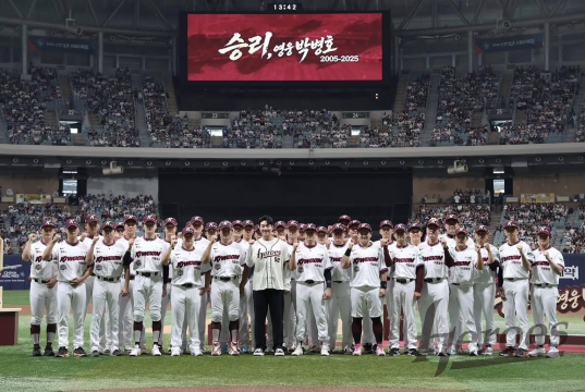 ‘국민 거포의 마지막 인사’ 박병호, 고척에서 21년 여정에 마침표