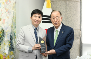 한국 스포츠 외교의 거두 영입… 대한체육회, 반기문 전 UN 총장 ‘초대 명예고문’ 위촉